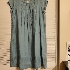 Knee length linen dress